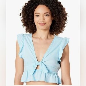 ROXY Women's Sweetest Love Top size medium. Ruffled detail,  crop top front tie